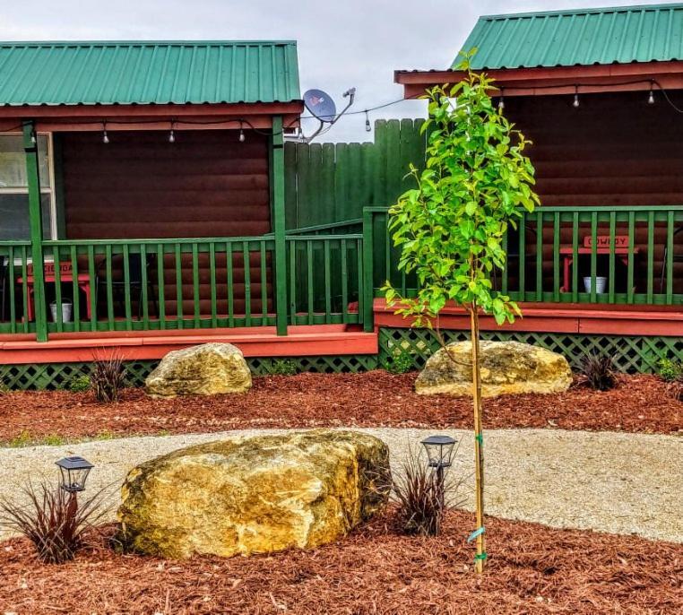 Top Of The Hill Rv Resort & Cabins Waring Ngoại thất bức ảnh